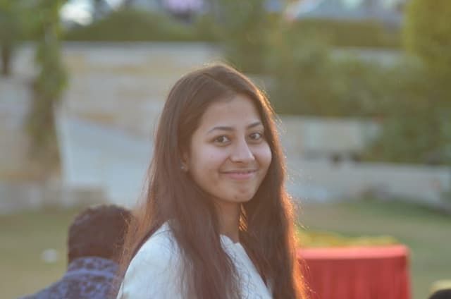 Kirti Aggarwal — Founder · Maths Faculty